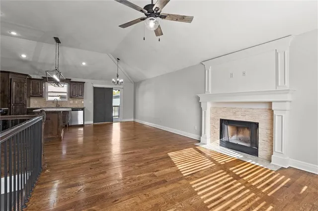 $374,900 | 1006 Buttercup Street, Smithville, MO 64089