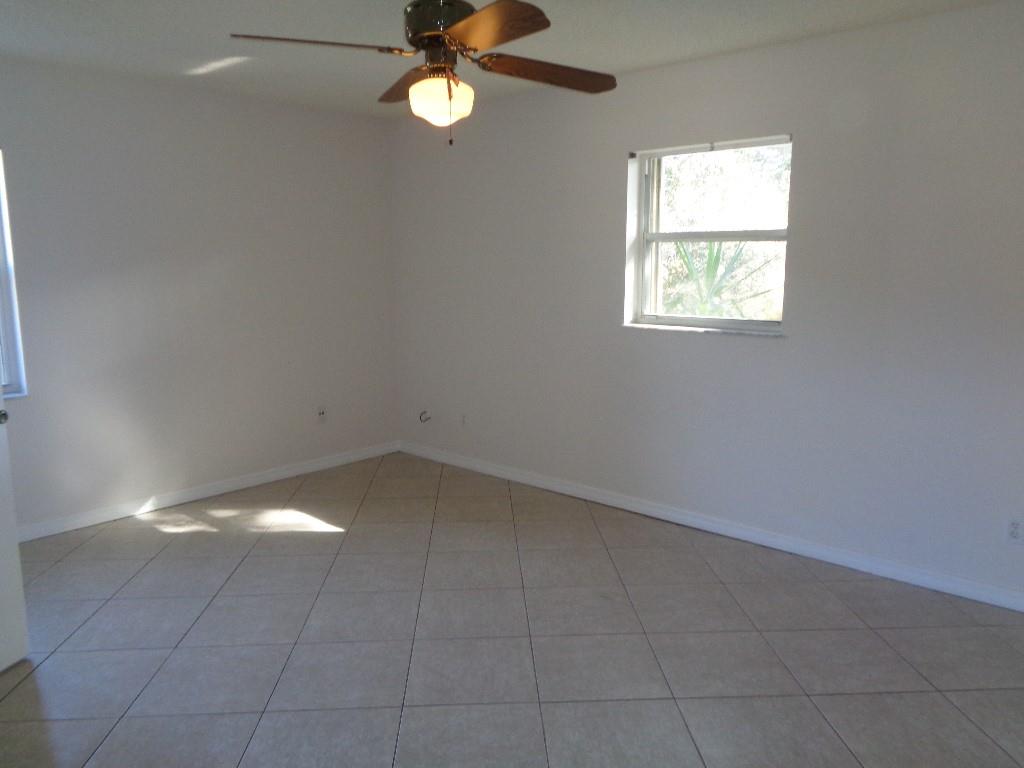 873 Roseland Road Sebastian, FL 32958 - Photo 14 of 32 Gallery Image 14