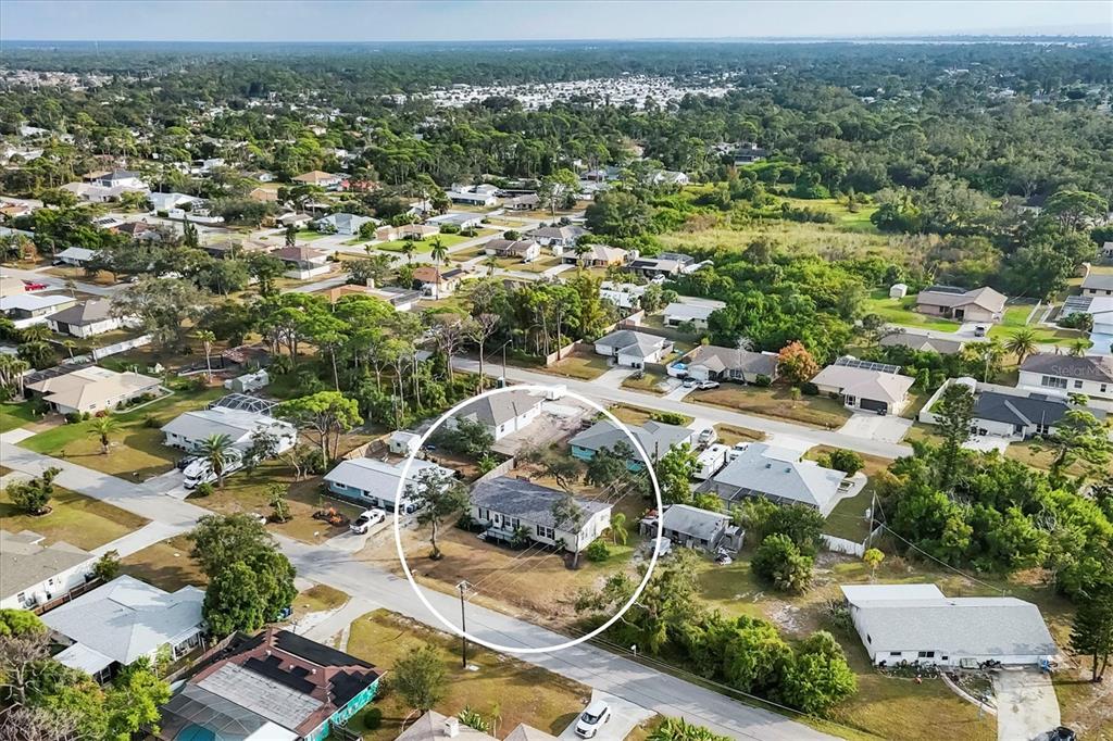 755 Colgate Road Venice, FL 34293 - Photo 36 of 53 an aerial view of multiple house