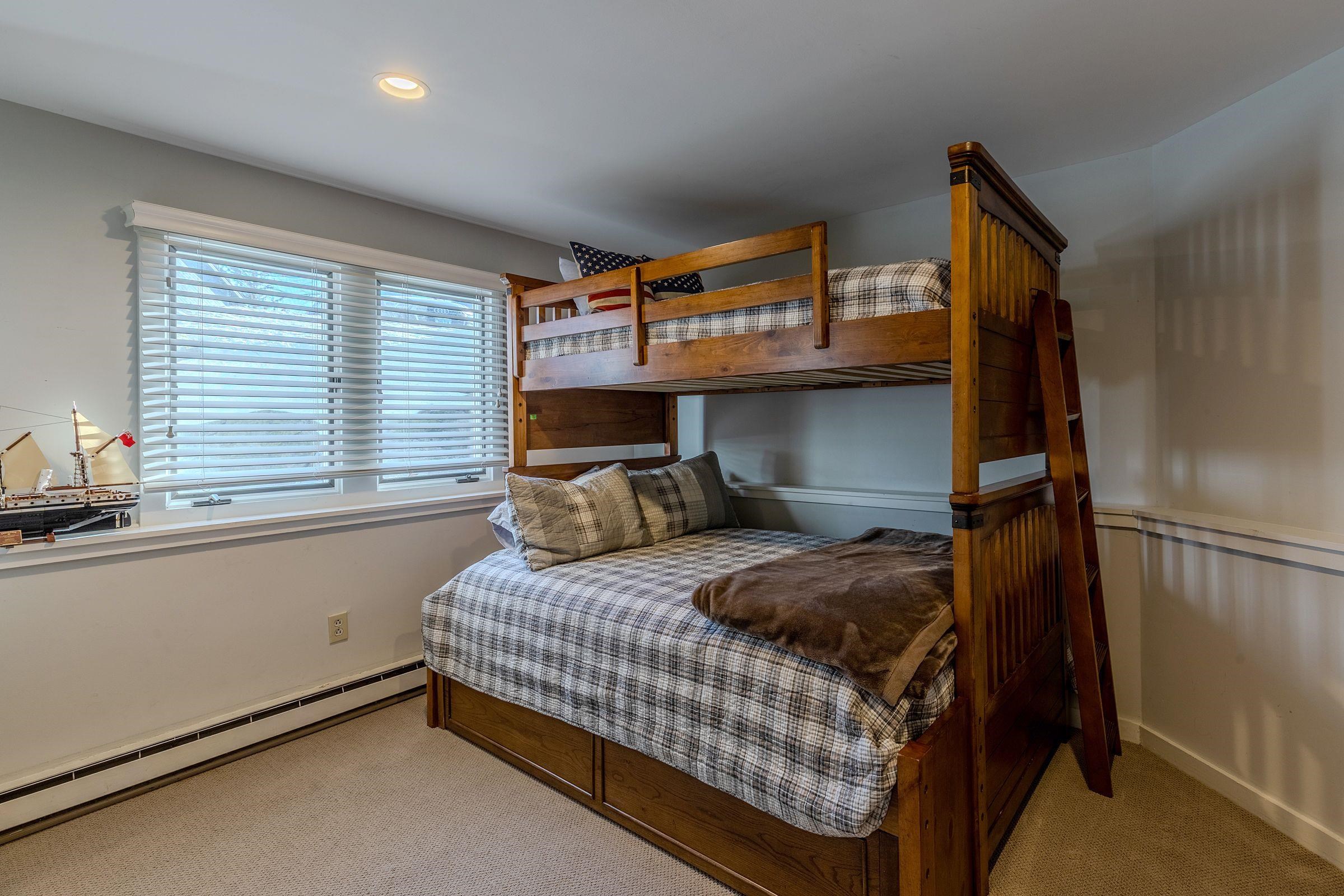 56 Shattarack Road, Unit D 7 Stratton, VT 05155 - Photo 16 of 22