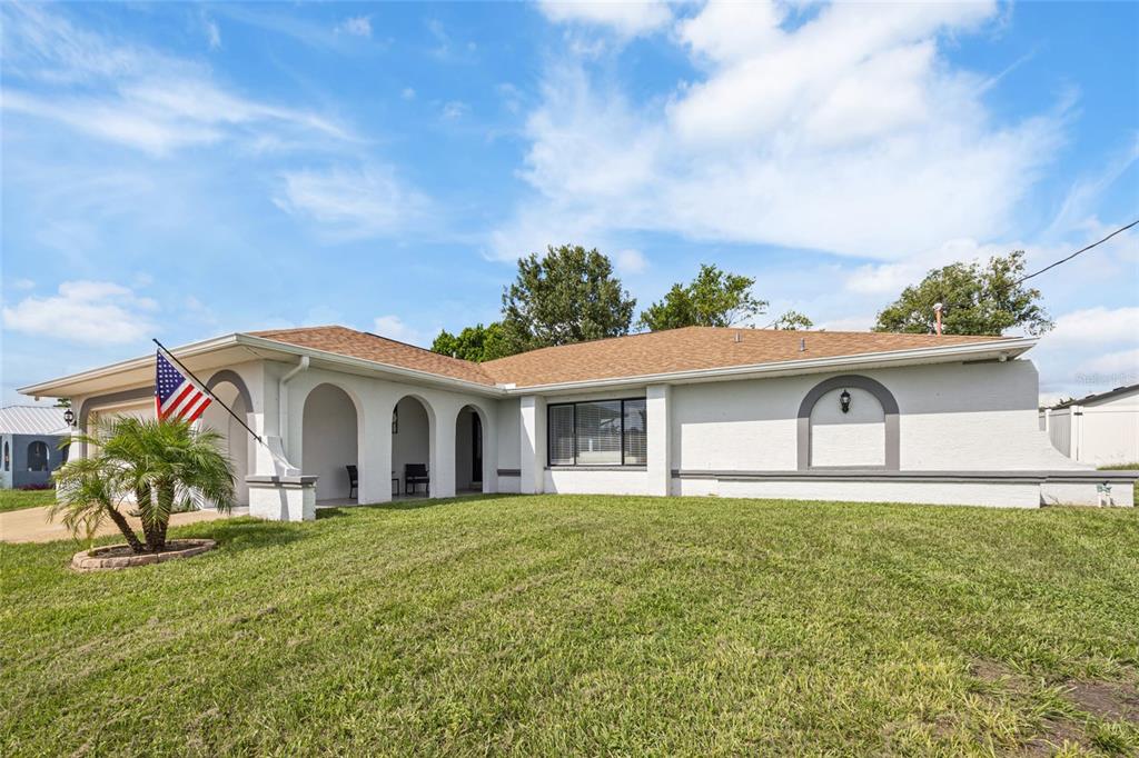 11283 Pickford Street Spring Hill, FL 34609 - Photo 4 of 34