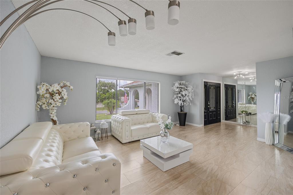 11283 Pickford Street Spring Hill, FL 34609 - Photo 10 of 34