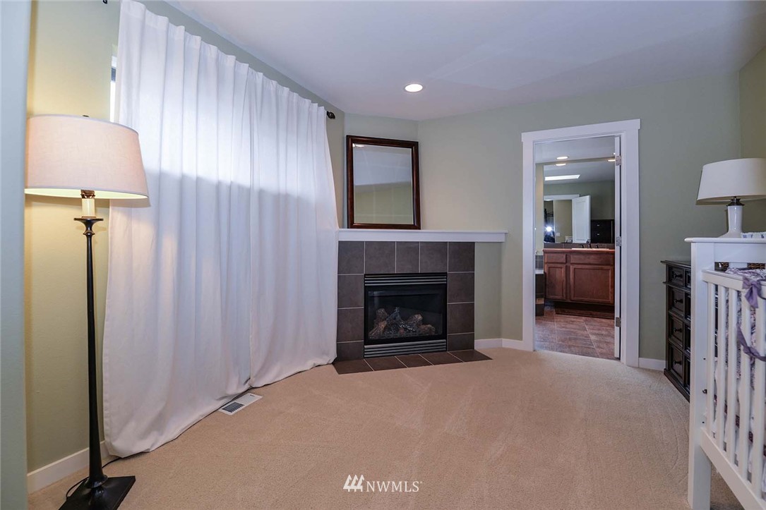 16405 37th Drive Southeast Bothell, WA 98012 - Photo 17 of 25 Gallery Image 17