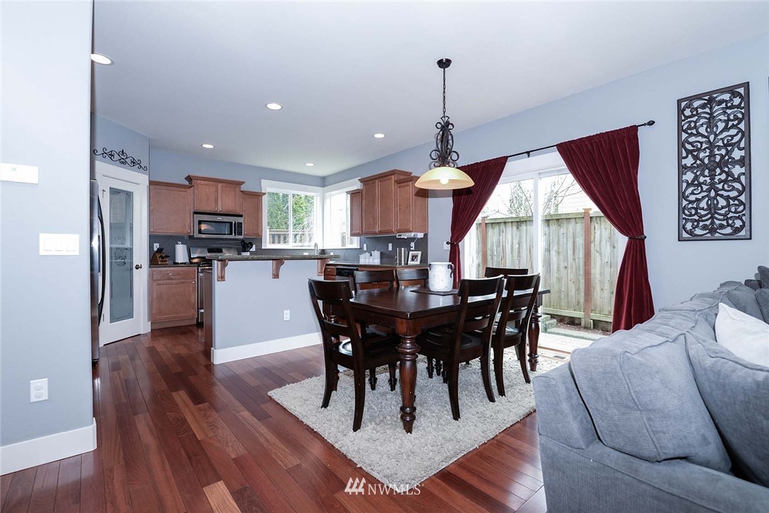 16405 37th Drive Southeast Bothell, WA 98012 - Photo 9 of 25 Gallery Image 9