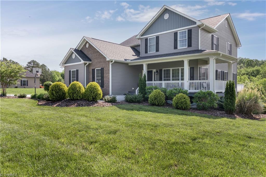 287 Glass Road Mount Airy, NC 27030 - Photo 2 of 37 Gallery Image 2