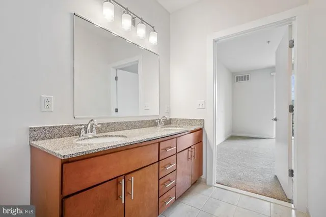 $2,695 | 131 Bridge Street, Unit 2B22303, Phoenixville, PA 19460