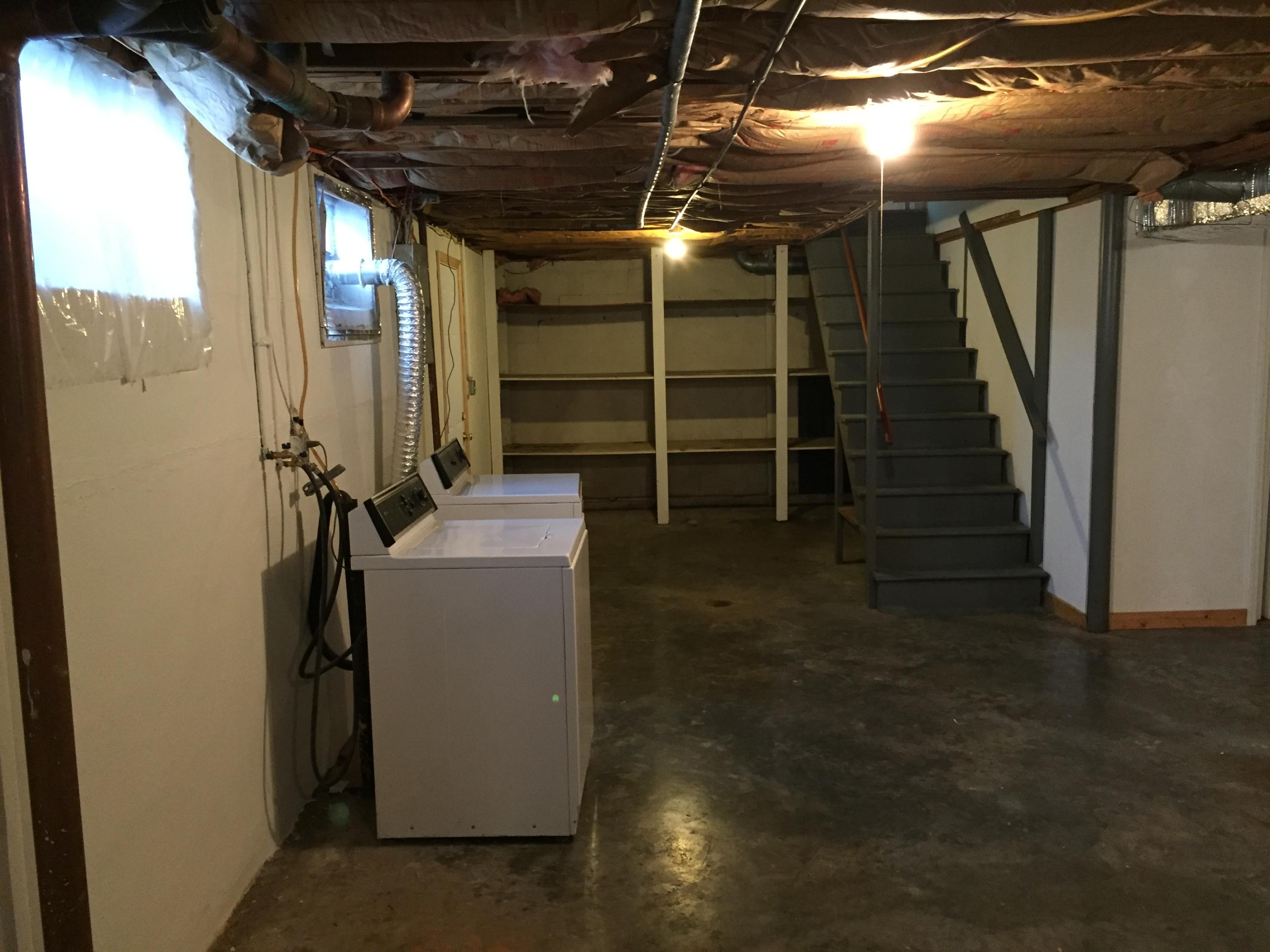 415 Decatur Drive Salem, VA 24153 - Photo 18 of 21 Decatur Basement1