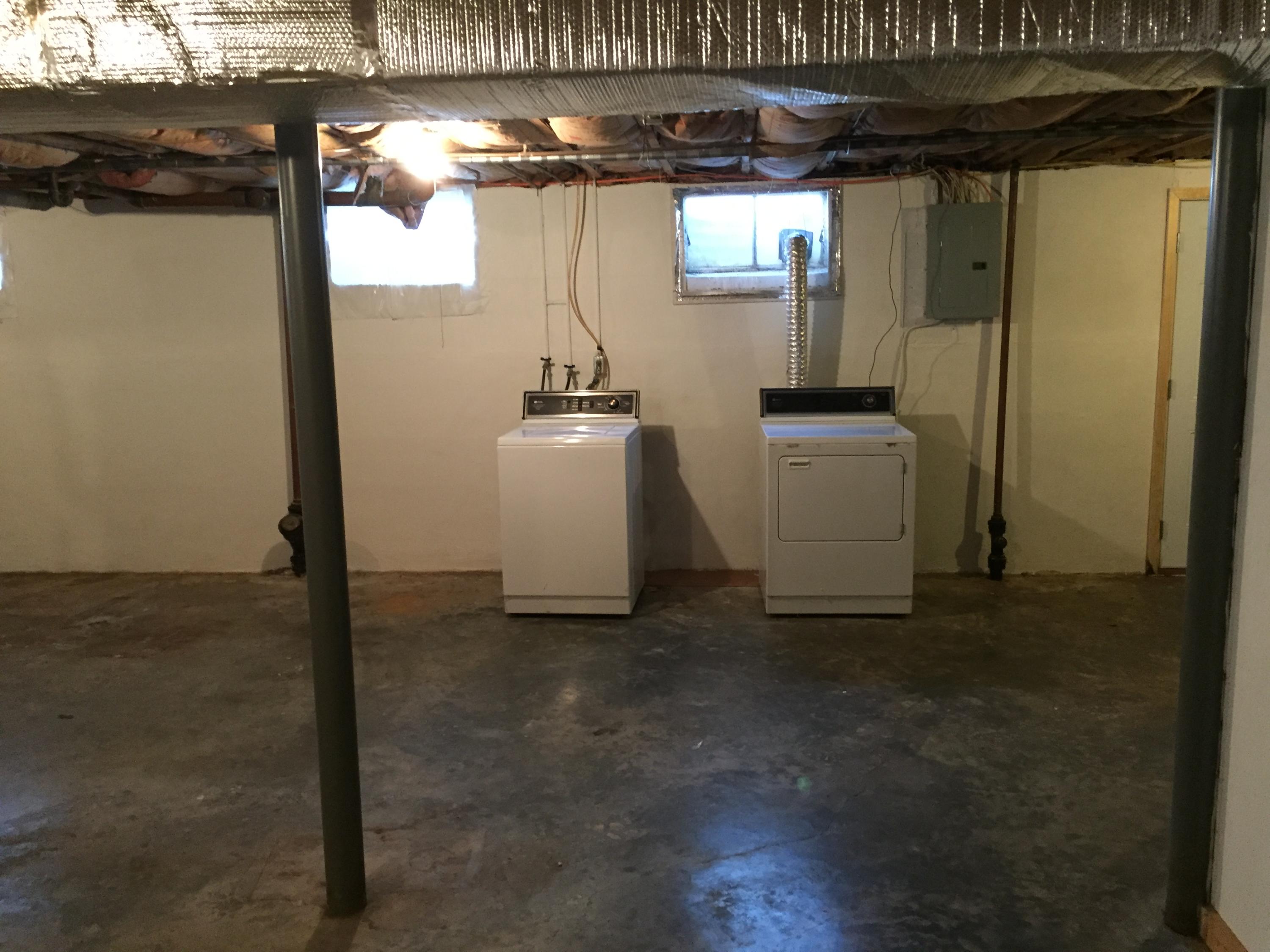415 Decatur Drive Salem, VA 24153 - Photo 21 of 21 Decatur Basement4