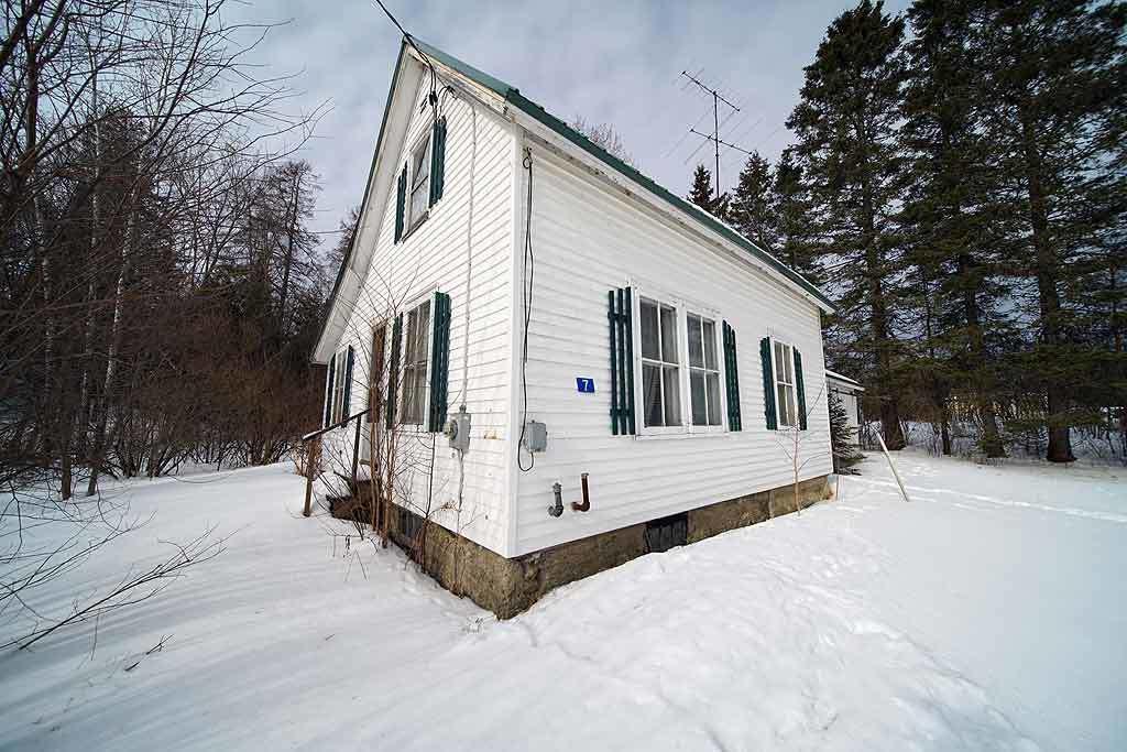 7 Webb Road Oakfield, ME 04763 - Photo 5 of 46 7-webb-rd-oakfield-home-27
