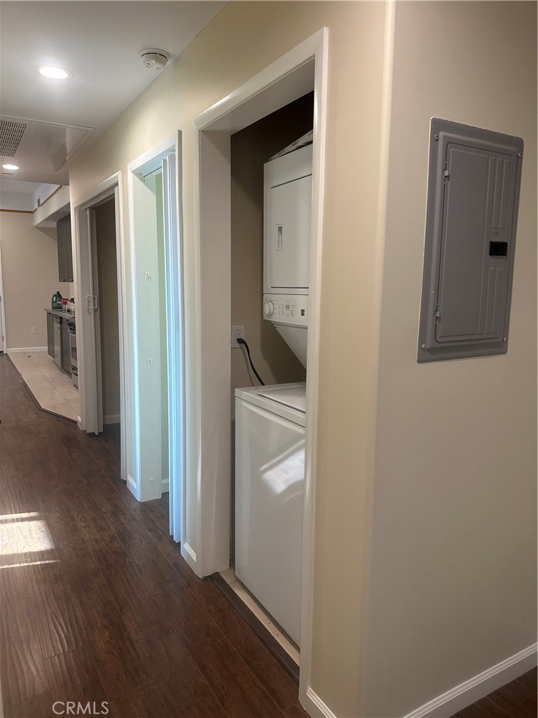 14233 Tiara Street, Unit 3 Sherman Oaks, CA 91401 - Photo 12 of 20 a view of a hallway with wooden floor