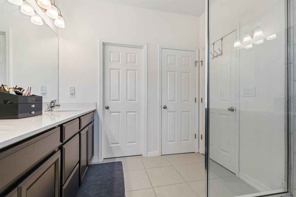 5747 Spotted Harrier Way Lithia, FL 33547 - Photo 10 of 14