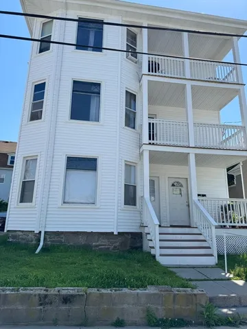 $699,000 | 23 Mechanic Street, Webster, MA 01570