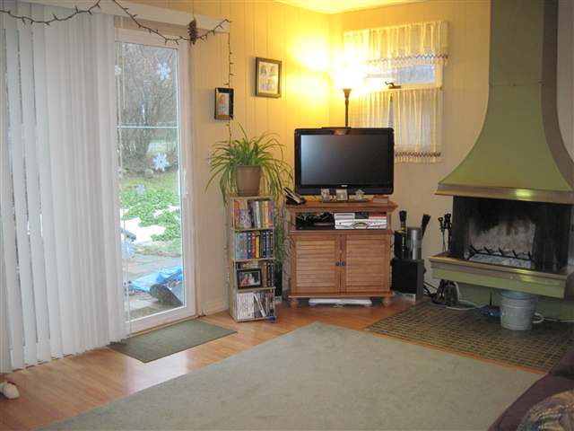2 Audrey Road Colonie, NY 12110 - Photo 8 of 12 Photo 8