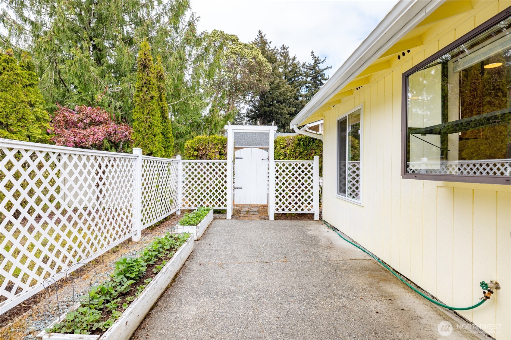 90 Chinook Place La Conner, WA 98257 - Photo 28 of 40