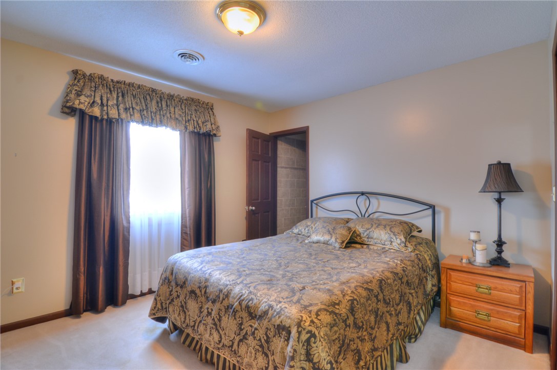 344 Point Bluff Drive Decatur, IL 62521 - Photo 25 of 47