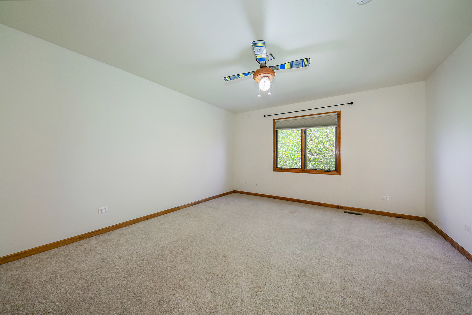 2772 Freeland Circle Naperville, IL 60564 - Photo 18 of 37