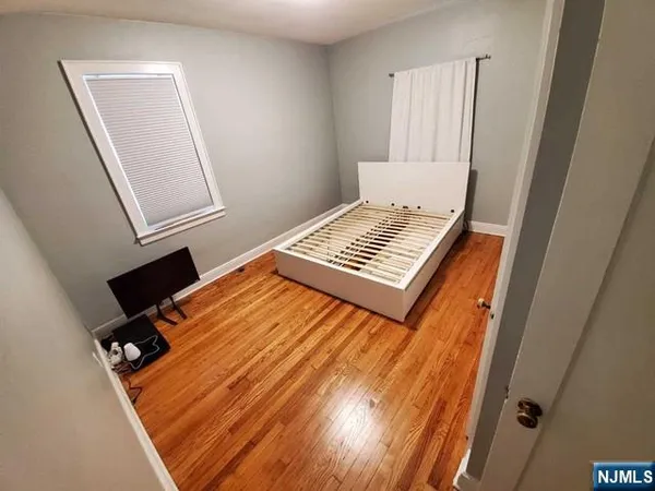 $2,000 | 177 Sunset Avenue, Unit 3, North Arlington, NJ 07031