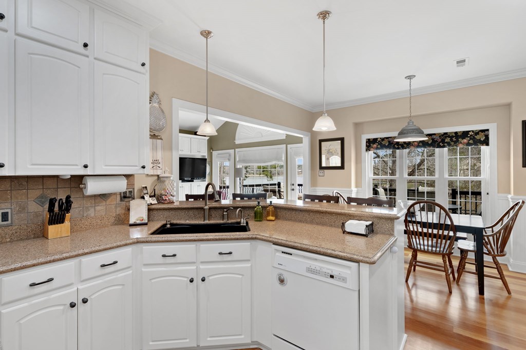 210 Dove Road Greenwood, SC 29649 - Photo 12 of 44