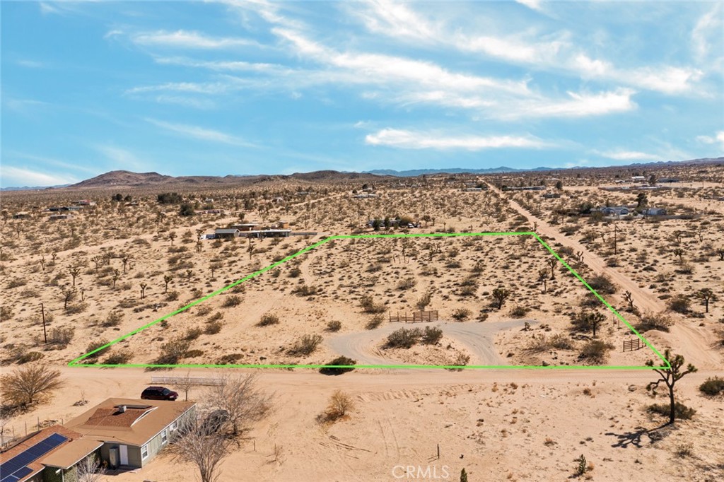 1225 Georges Road Landers, CA 92285 - Photo 5 of 10