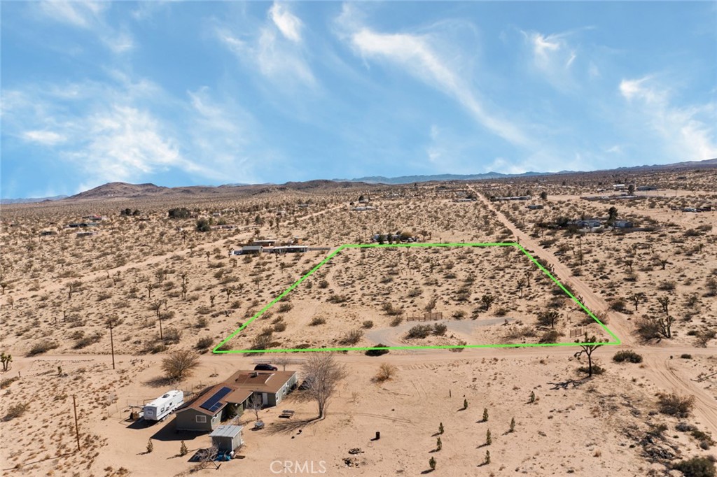 1225 Georges Road Landers, CA 92285 - Photo 6 of 10