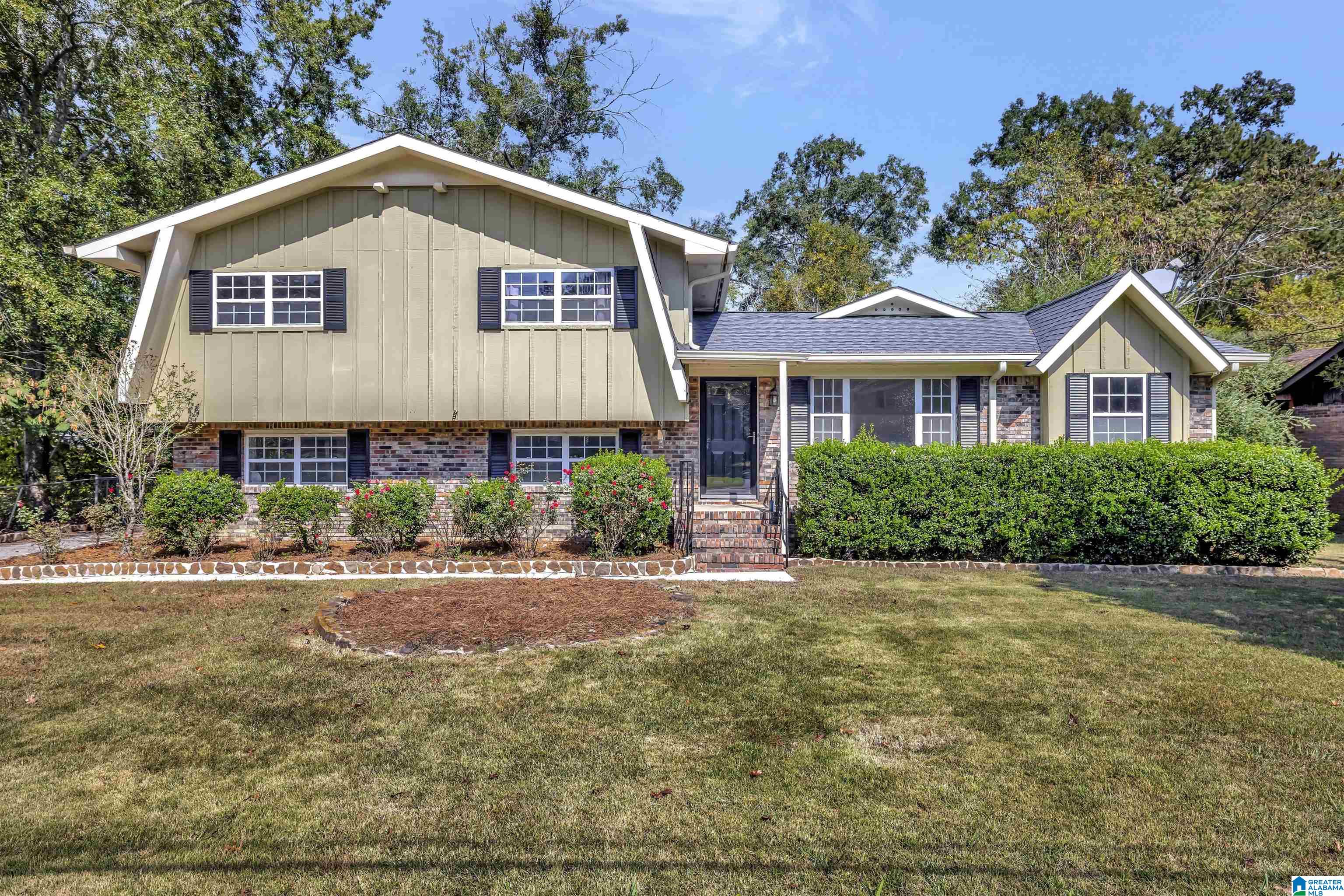 3443 Loch Ridge Trail Birmingham, AL 35216 - Photo 1 of 40