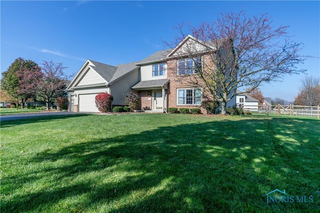 7448 Lock Mill Court Maumee, OH 43537 - Photo 2 of 33 Gallery Image 2