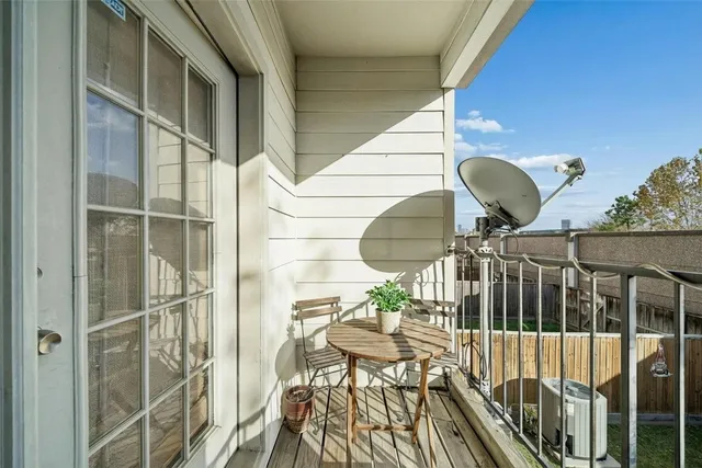 $3,200 | 5531 Cornish Street, Houston, TX 77007