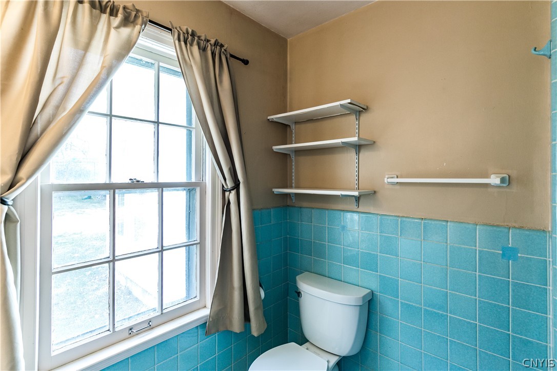 109 Lynbrook Circle DeWitt, NY 13214 - Photo 11 of 47