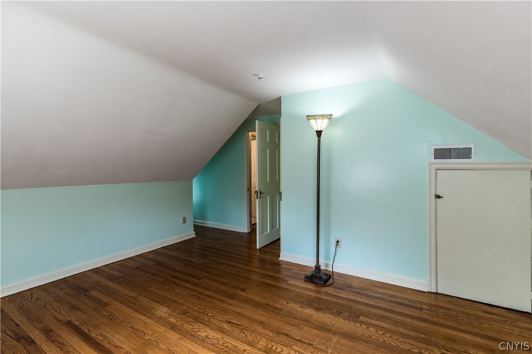 109 Lynbrook Circle DeWitt, NY 13214 - Photo 30 of 47