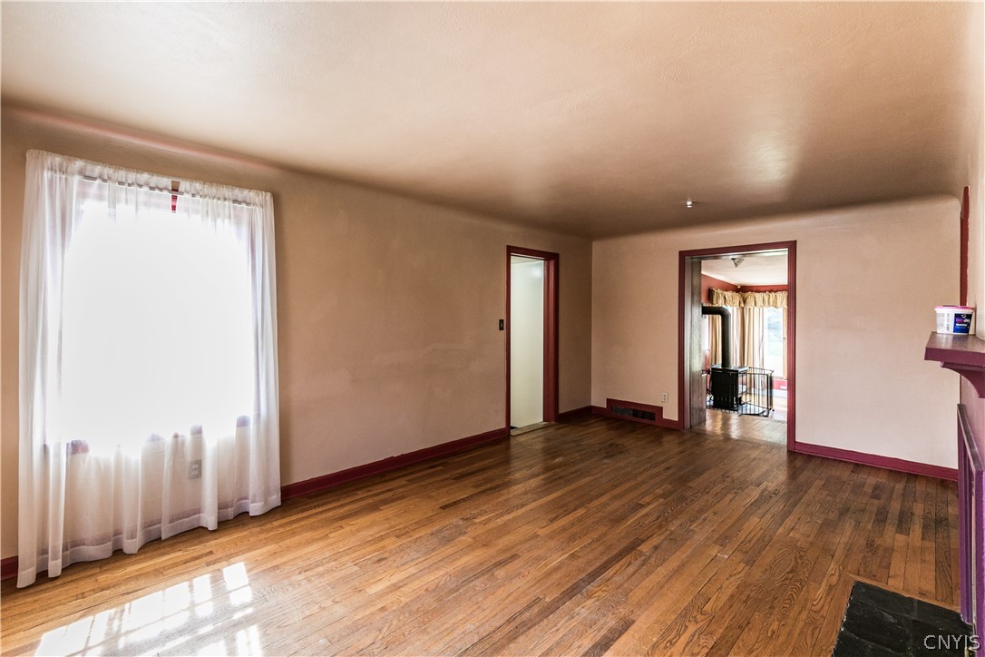 109 Lynbrook Circle DeWitt, NY 13214 - Photo 5 of 47