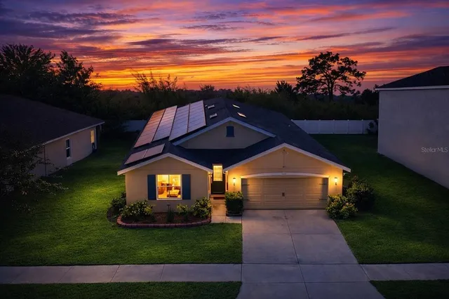 $385,000 | 11816 Myrtle Rock Drive, Riverview, FL 33578