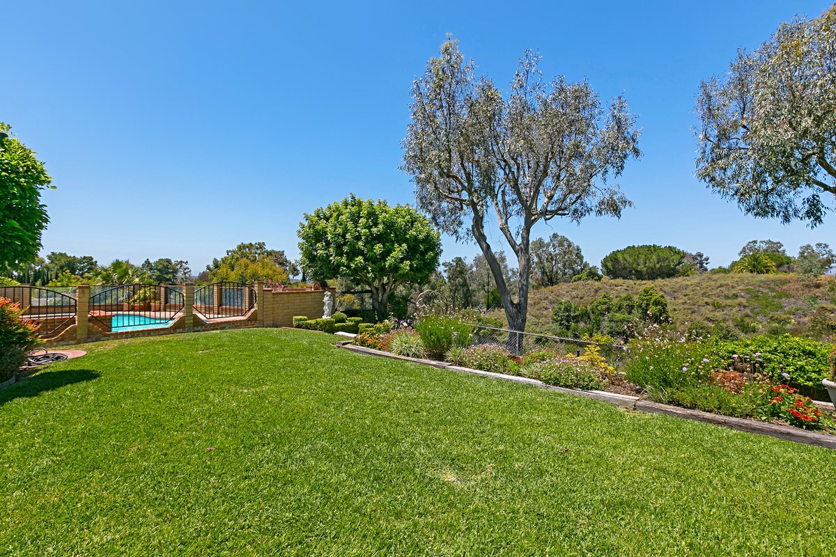 1925 Valley Road Oceanside, CA 92056 - Photo 22 of 24 Gallery Image 22