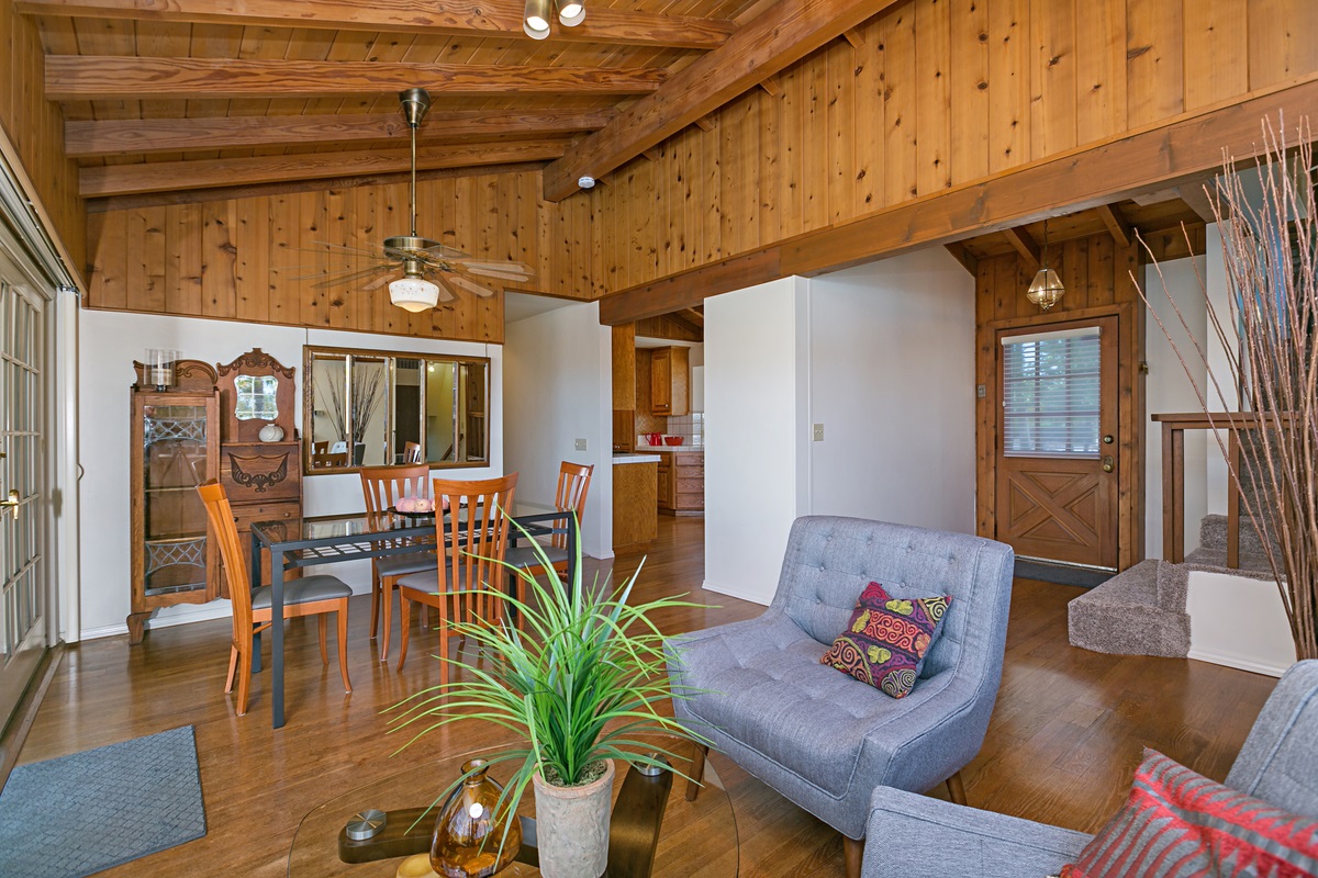 1925 Valley Road Oceanside, CA 92056 - Photo 4 of 24 Gallery Image 4