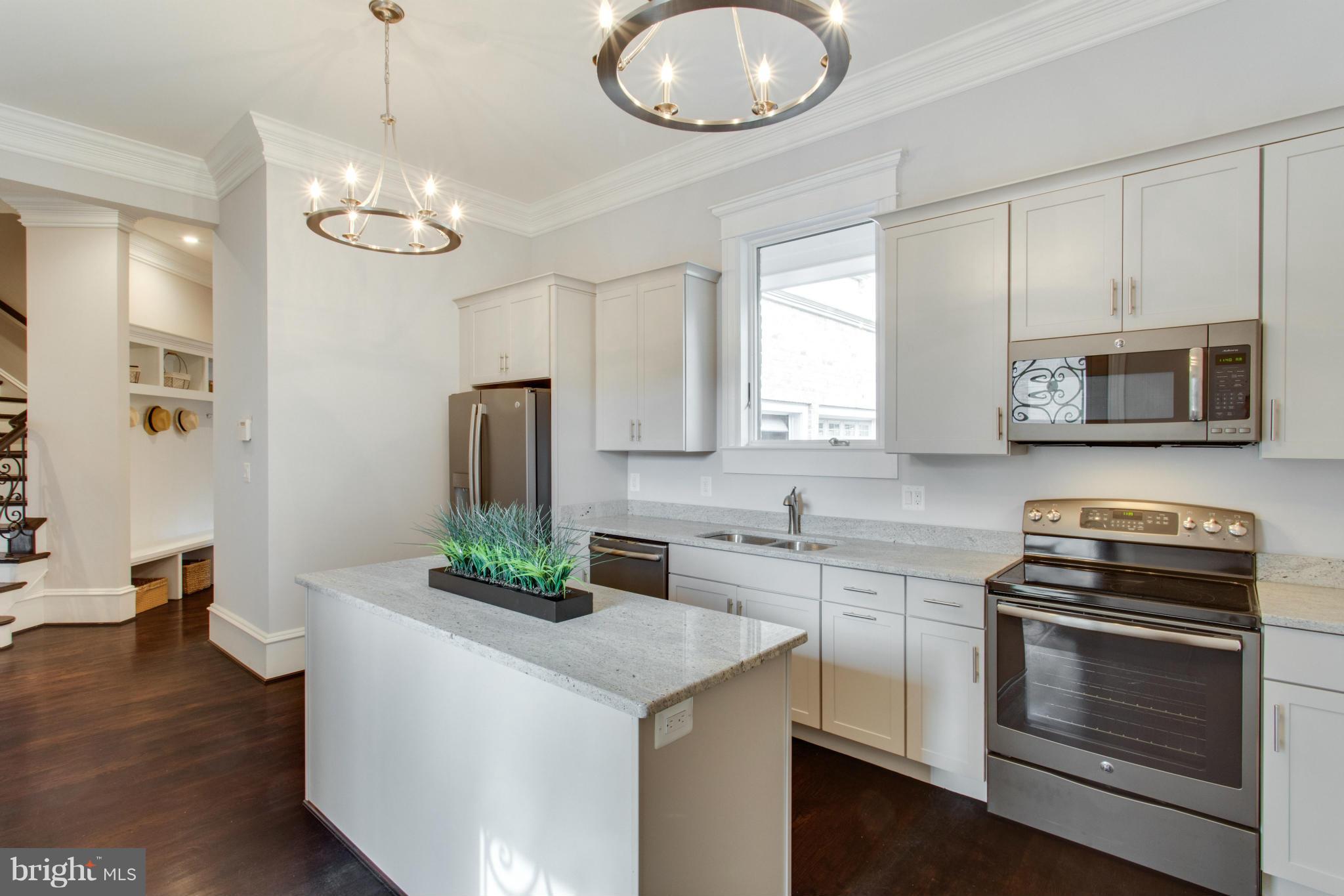 500 River Bend Road Great Falls, VA 22066 - Photo 4 of 28 Catering Kitchen