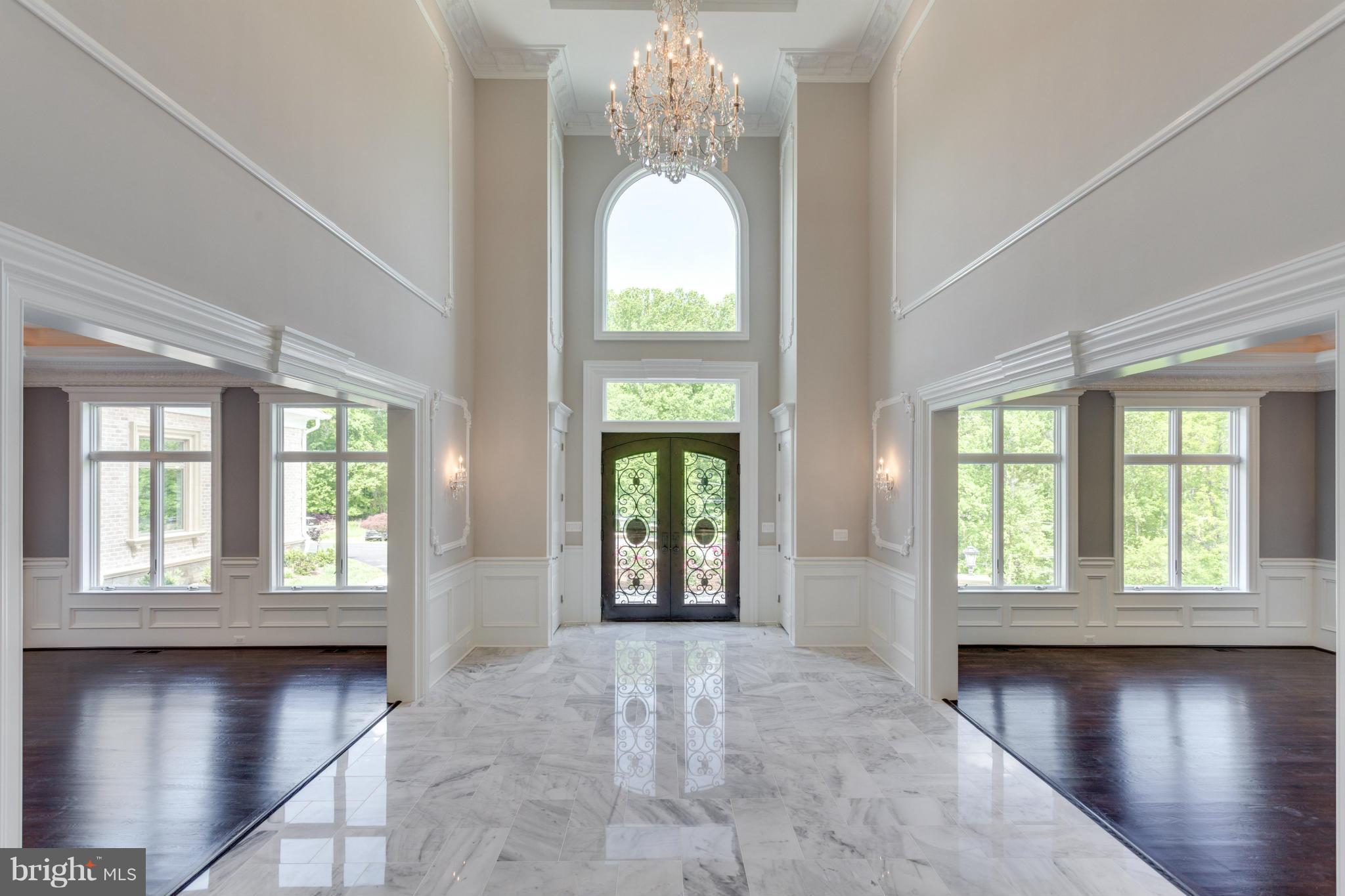 500 River Bend Road Great Falls, VA 22066 - Photo 5 of 28 Foyer