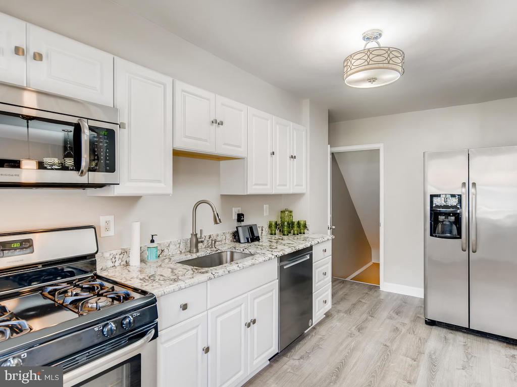 2019 Winford Road Baltimore, MD 21239 - Photo 10 of 27