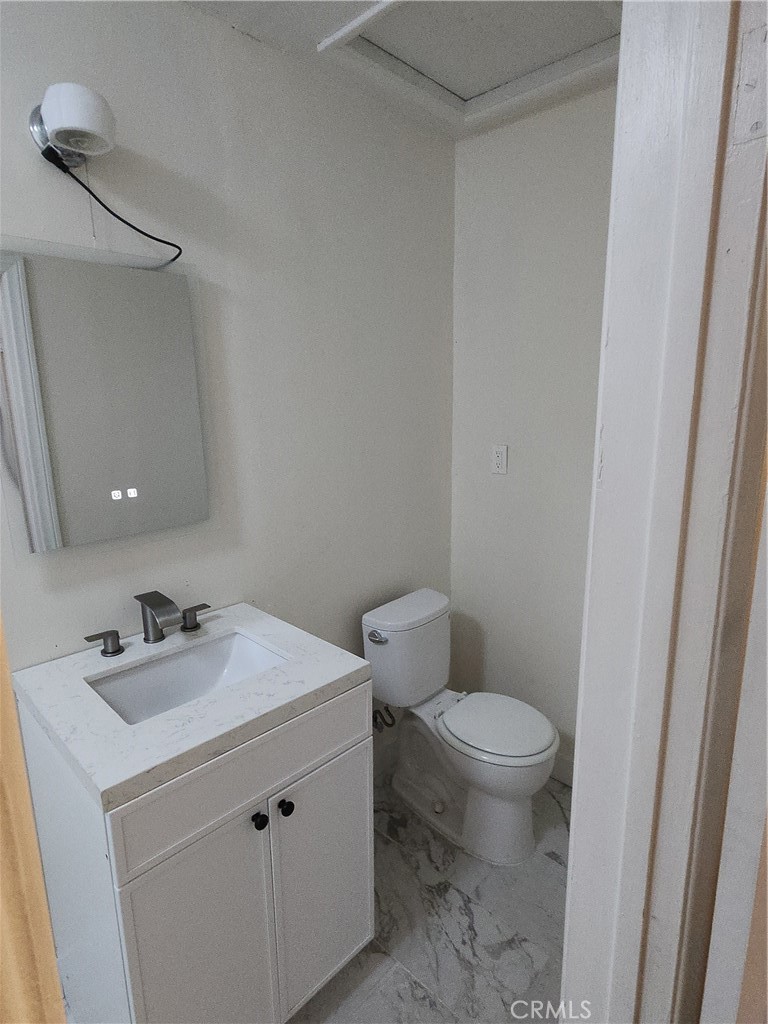 858 South Riverside Avenue Rialto, CA 92376 - Photo 17 of 20