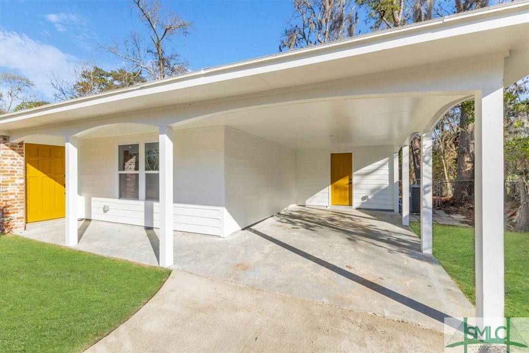 308 Sharondale Road Savannah, GA 31419 - Photo 4 of 44