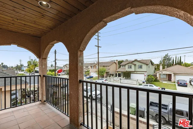 $1,149,999 | 1060 McFarland Avenue, Wilmington, CA 90744