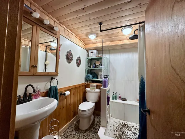 $599,000 | 1127 Ridgewood Drive, Kamiah, ID 83536