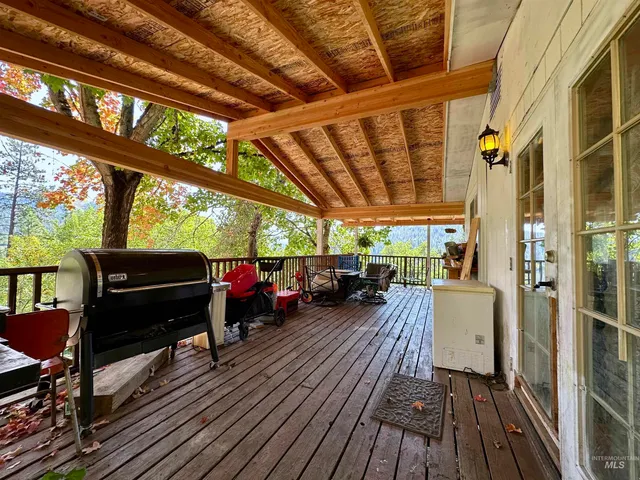 $599,000 | 1127 Ridgewood Drive, Kamiah, ID 83536