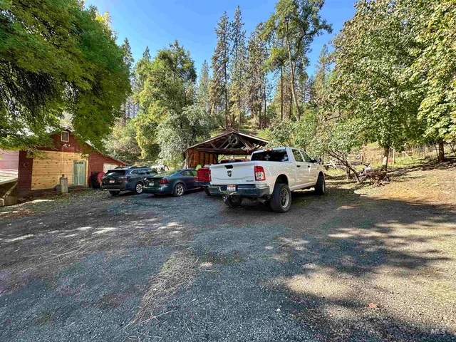 $599,000 | 1127 Ridgewood Drive, Kamiah, ID 83536