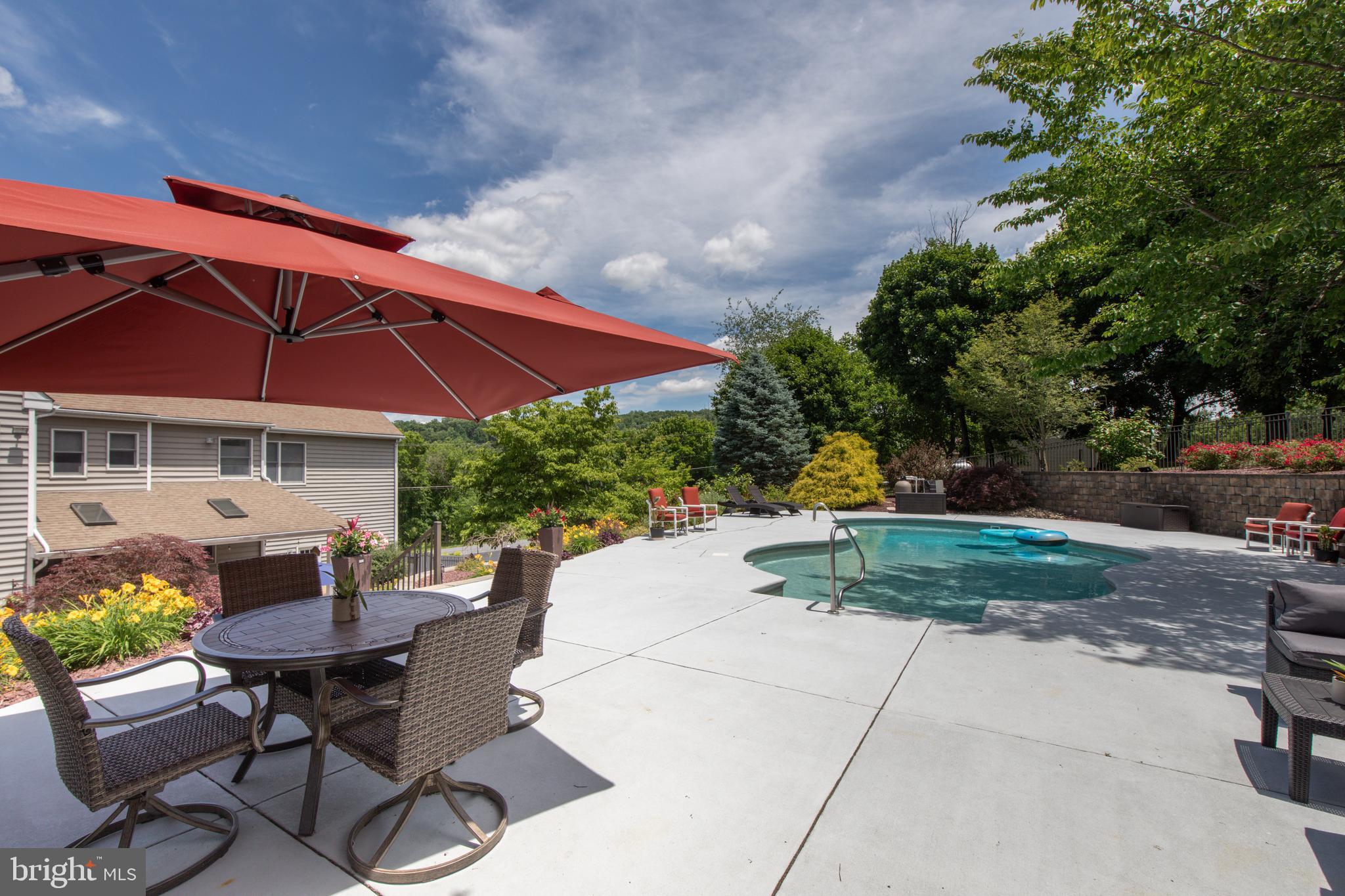 2760 Valley View Road Hellertown, PA 18055 - Photo 63 of 80