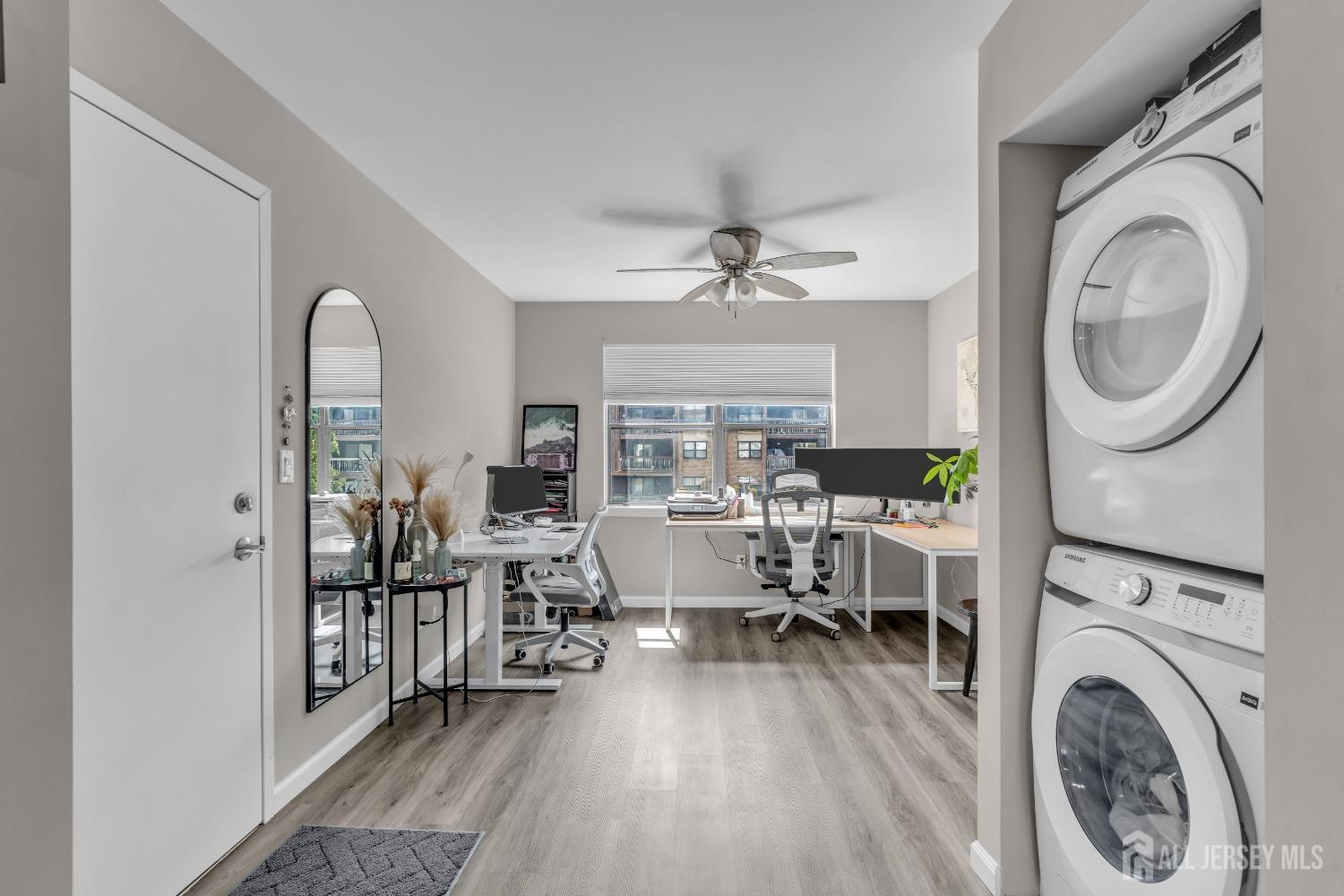 1933 Raspberry Court Edison, NJ 08817 - Photo 5 of 30 a view of a living room and dining room