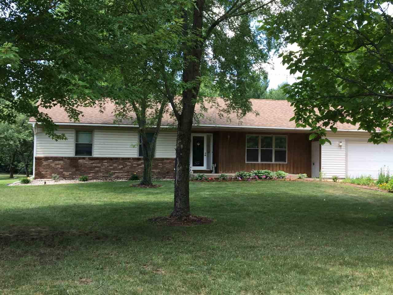 1604 Meadow View Lane Stevens Point, WI 54482 - Photo 1 of 1