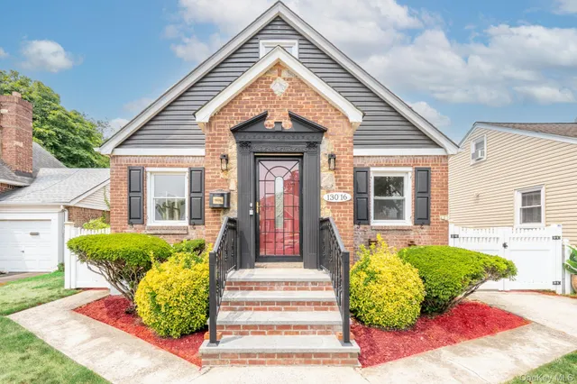 $899,999 | 130-16 232nd Street | Laurelton