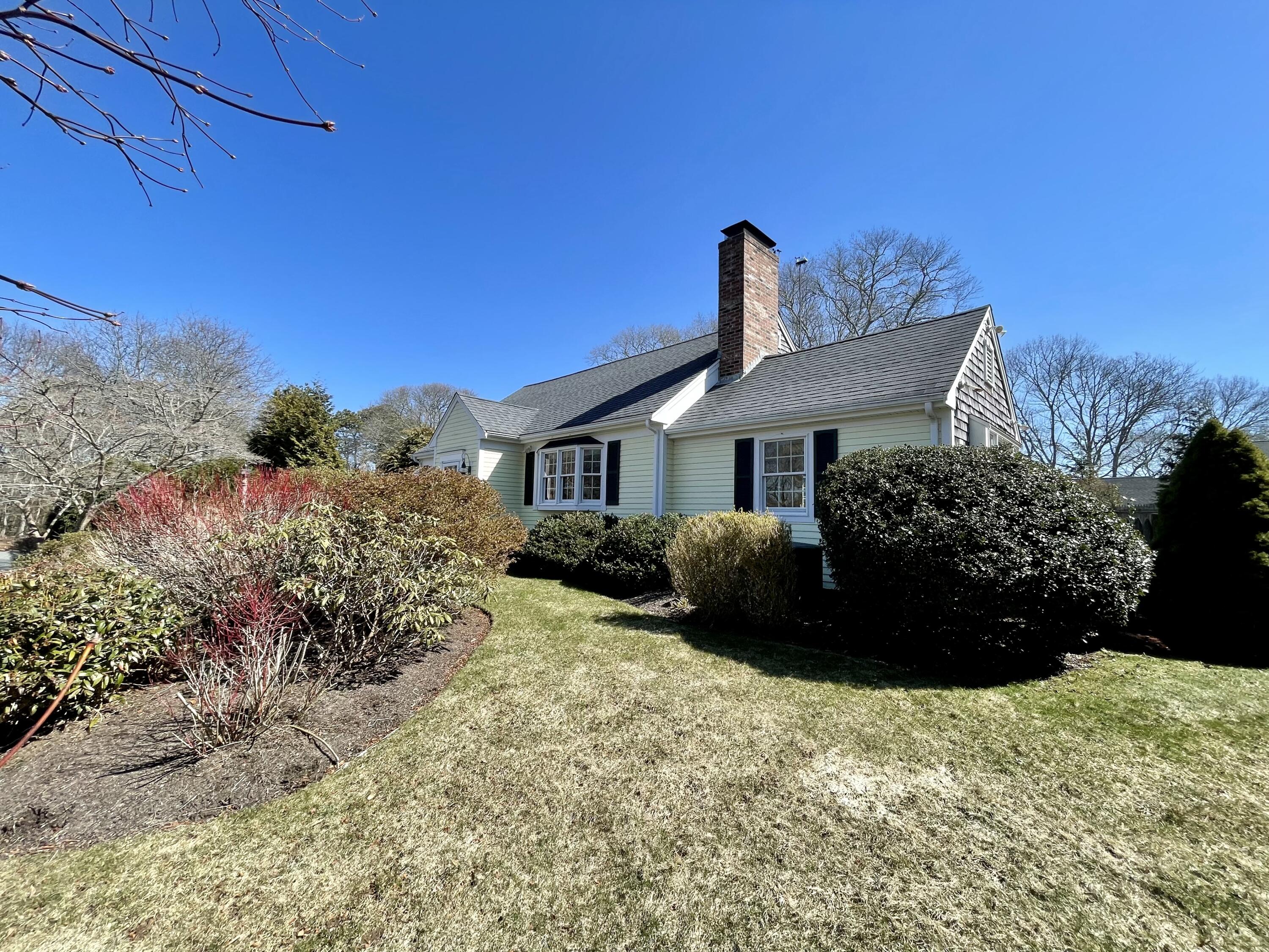 40 Riverview Lane Centerville, MA 02632 - Photo 34 of 37 Front