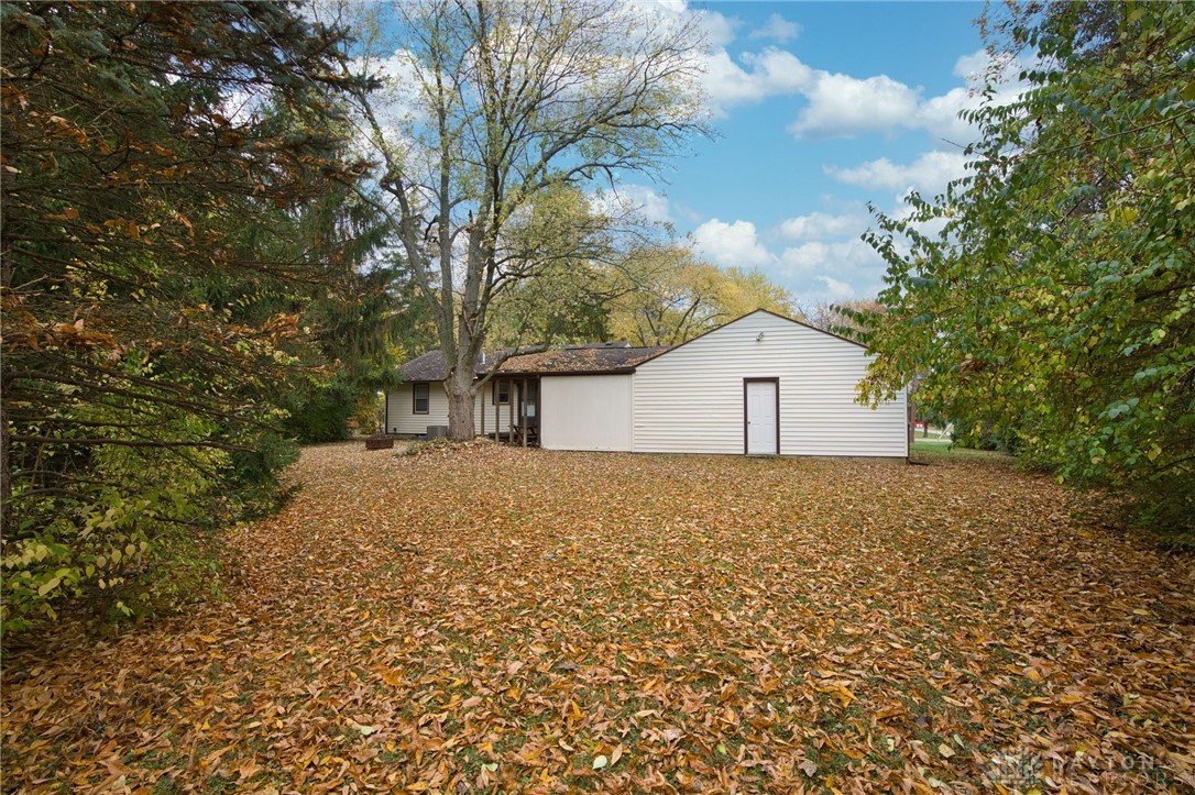 1797 Hanes Road Beavercreek, OH 45432 - Photo 30 of 37