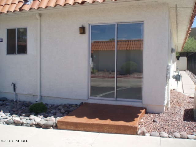 5960 East Refreshment Pass Tucson, AZ 85712 - Photo 8 of 17