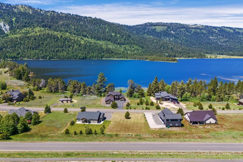 13140 Hawks Bay Road, Unit 24 Donnelly, ID 83615 - Photo 11 of 26